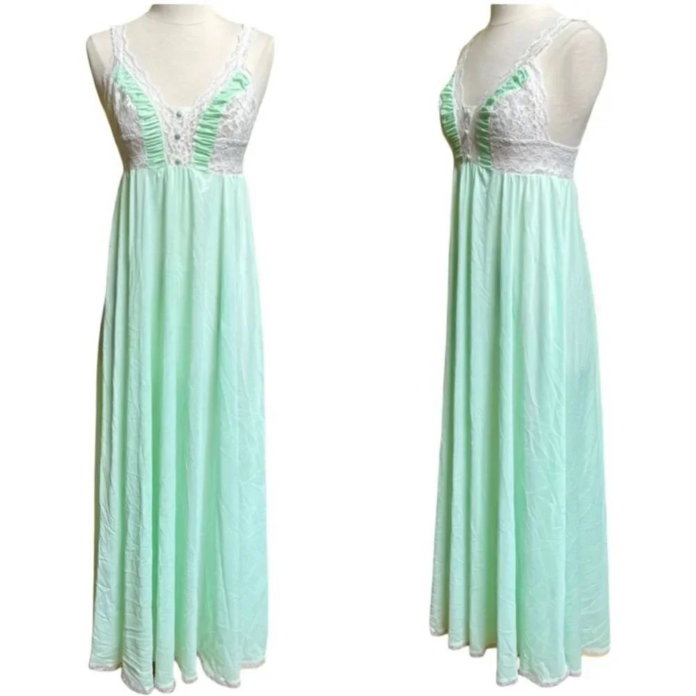 Dreamy Handmade OOAK Vintage 1960s Mint Lace Ruffle Lingerie Nightgown